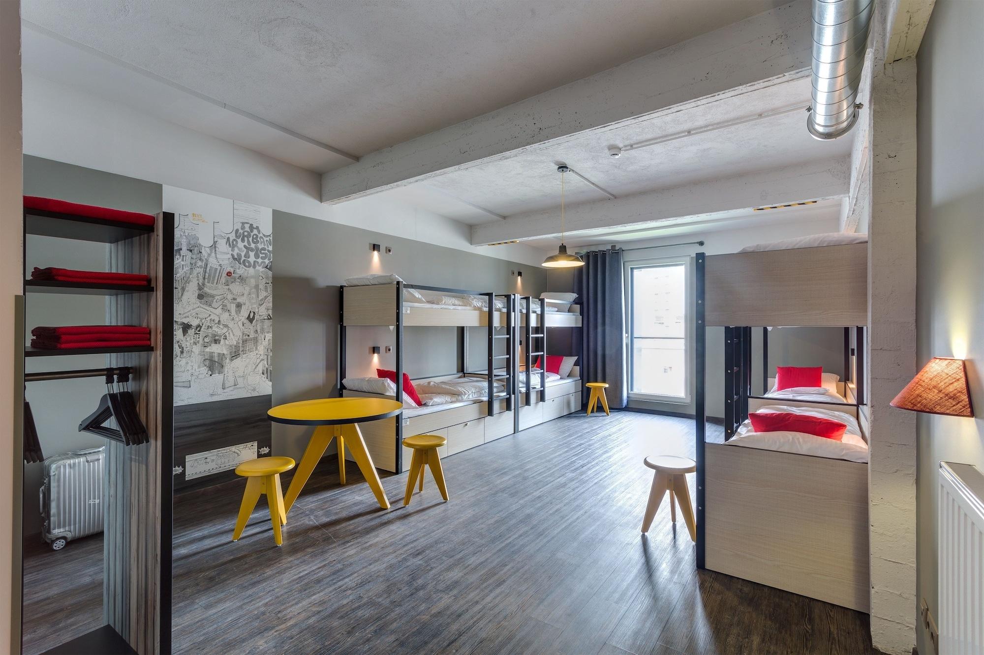 Meininger Hotels Bruxelles City Center Sint-Jans-Molenbeek Exterior photo