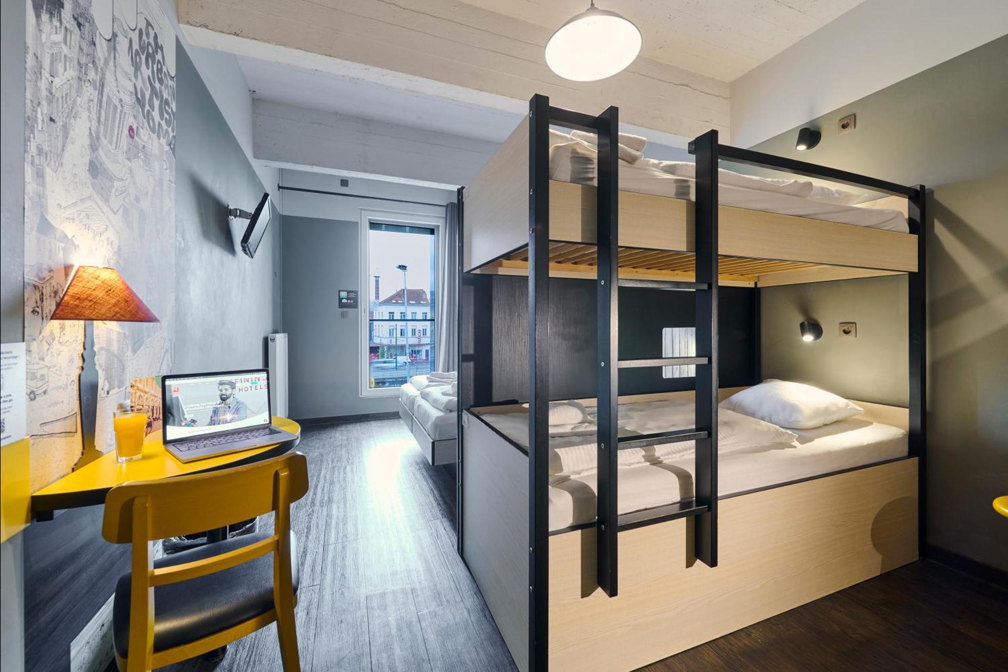 Meininger Hotels Bruxelles City Center Sint-Jans-Molenbeek Exterior photo