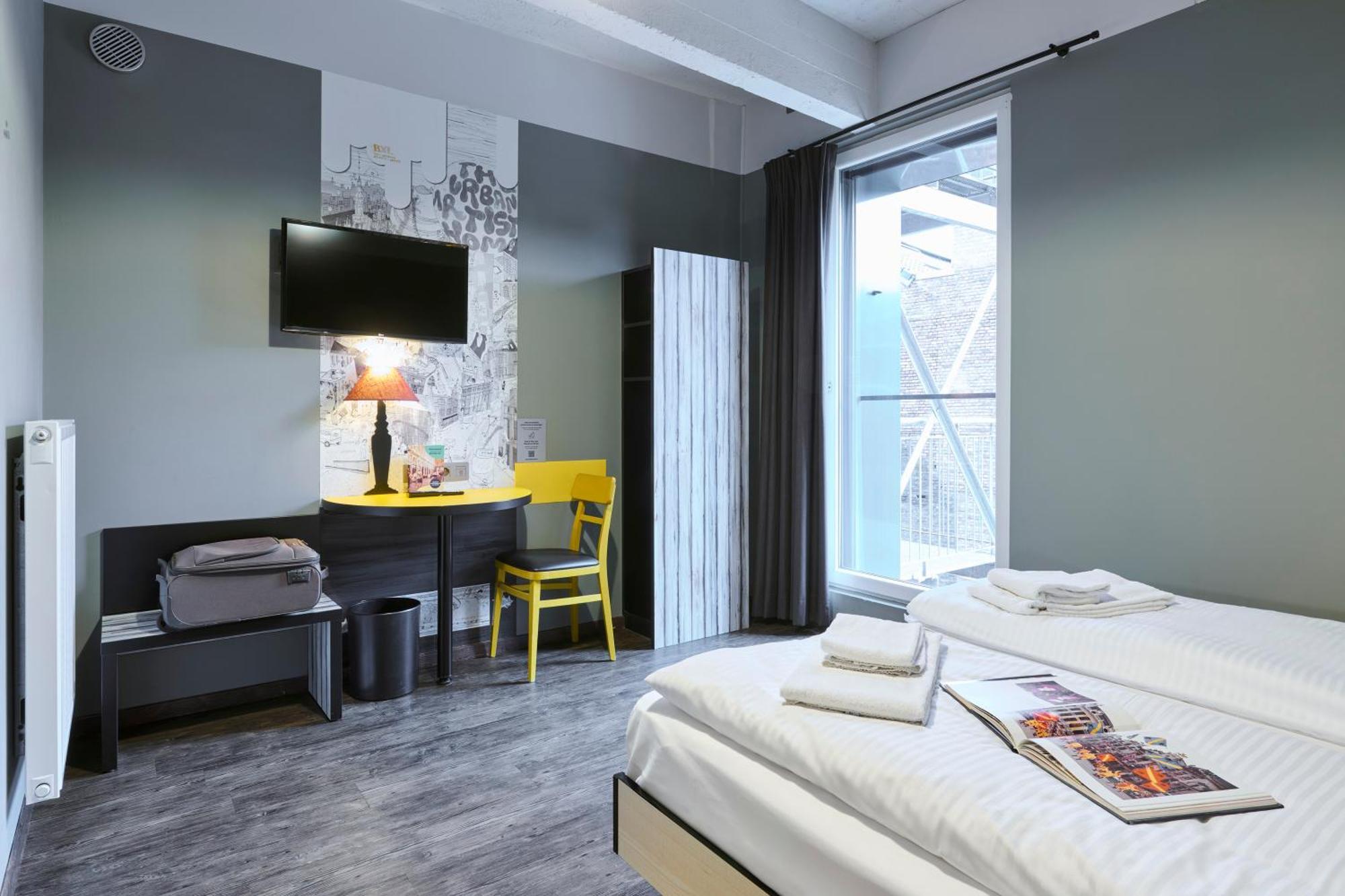 Meininger Hotels Bruxelles City Center Sint-Jans-Molenbeek Exterior photo