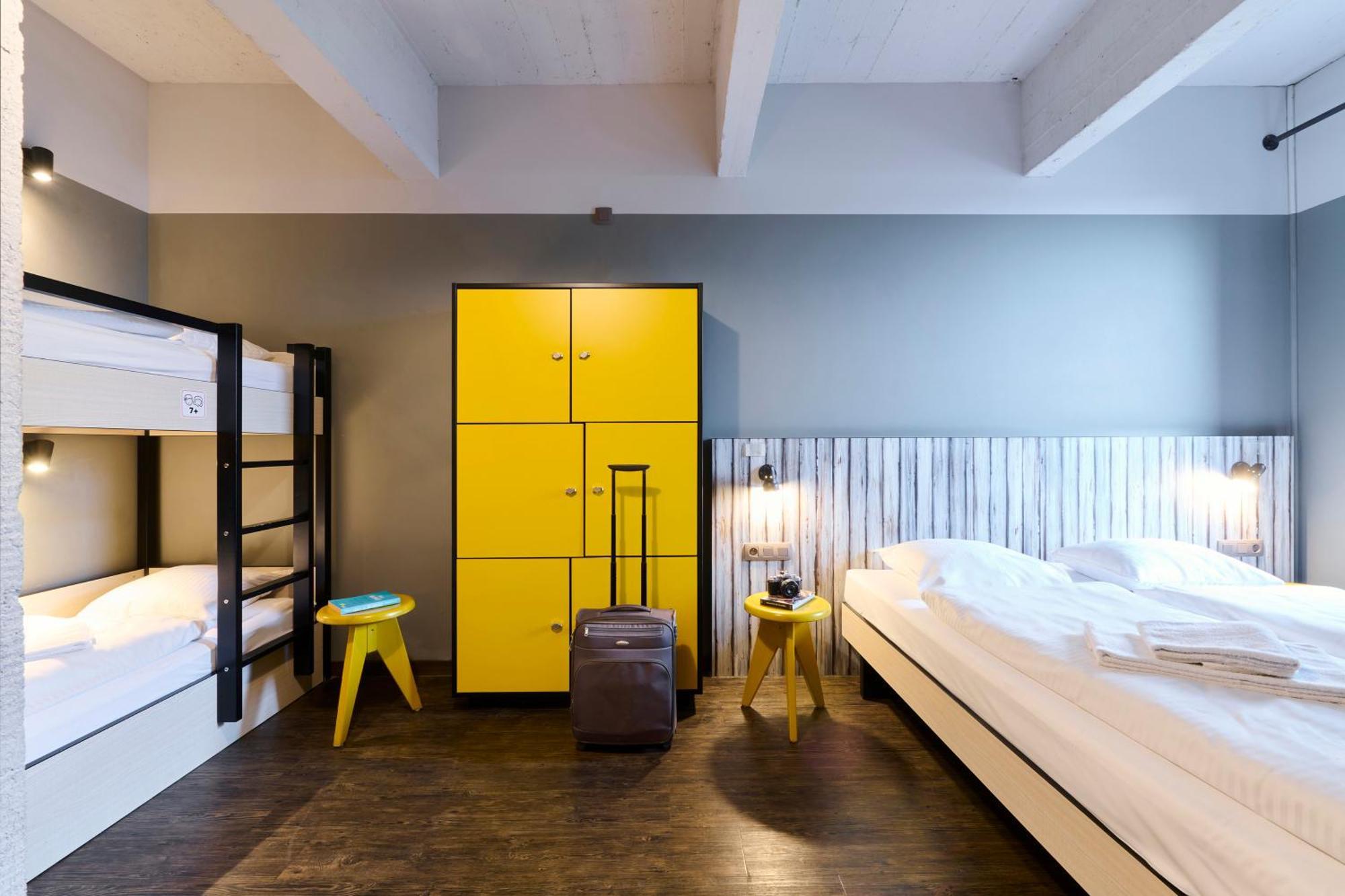 Meininger Hotels Bruxelles City Center Sint-Jans-Molenbeek Exterior photo