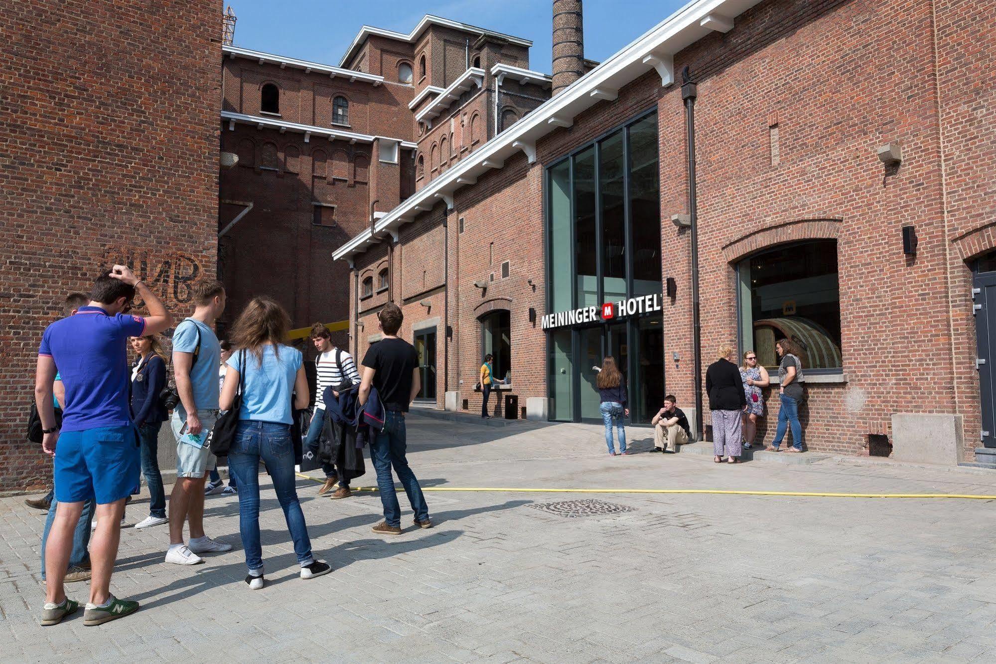Meininger Hotels Bruxelles City Center Sint-Jans-Molenbeek Exterior photo
